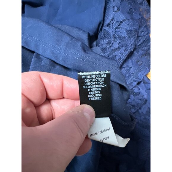 Torrid Tiered Skirt V Neck Lace Trim Chiffon Lined Dress Size 1X - Picture 9 of 11